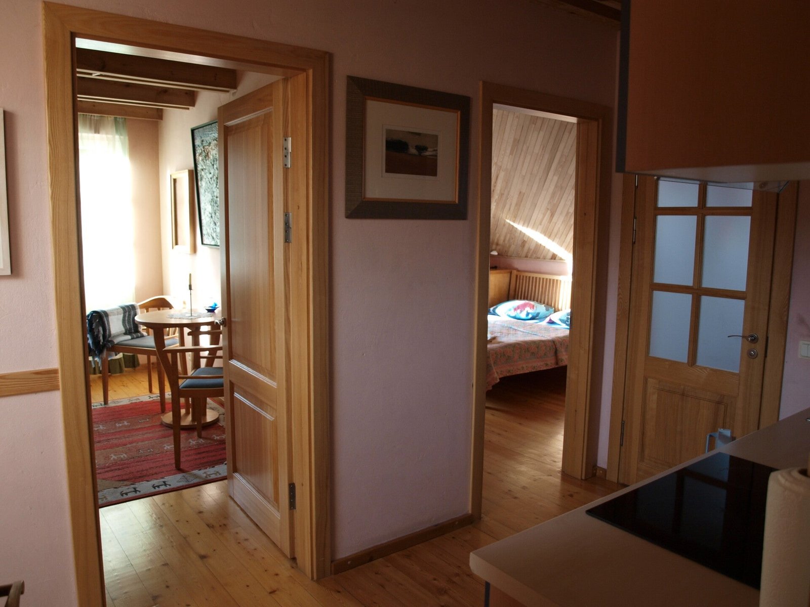 „Aikos“ apartamentai – vaizdas į atskirus kambarius